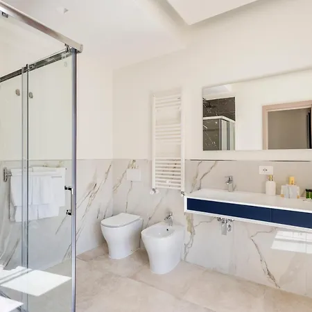 Domus 28 Guest house *